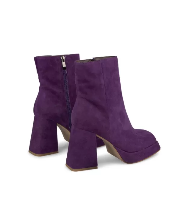 comprar_botin_piel_punta_cuadrada_2-3.webp Botines Tacón*Alma en Pena Comprar Botin Piel Punta Cuadrada